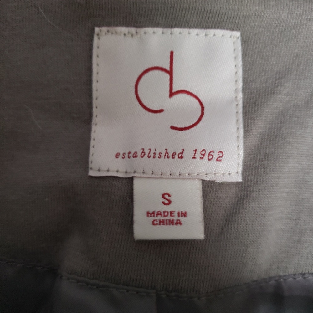 Adorable Off Center Zip Jacket - Picture 3 of 7